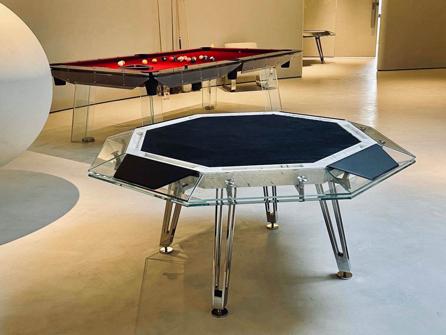 Unootto Marble Luxury Poker Table