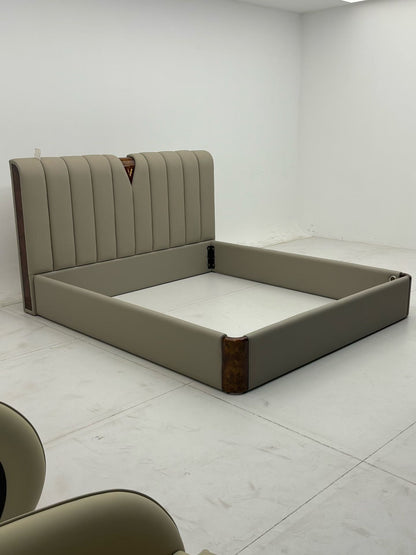 Handmade Virtos Barocco Bed